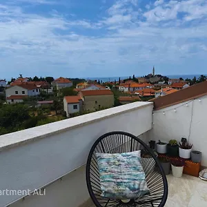 Apartment Ali & El - Perfect For Couples, Rovinj